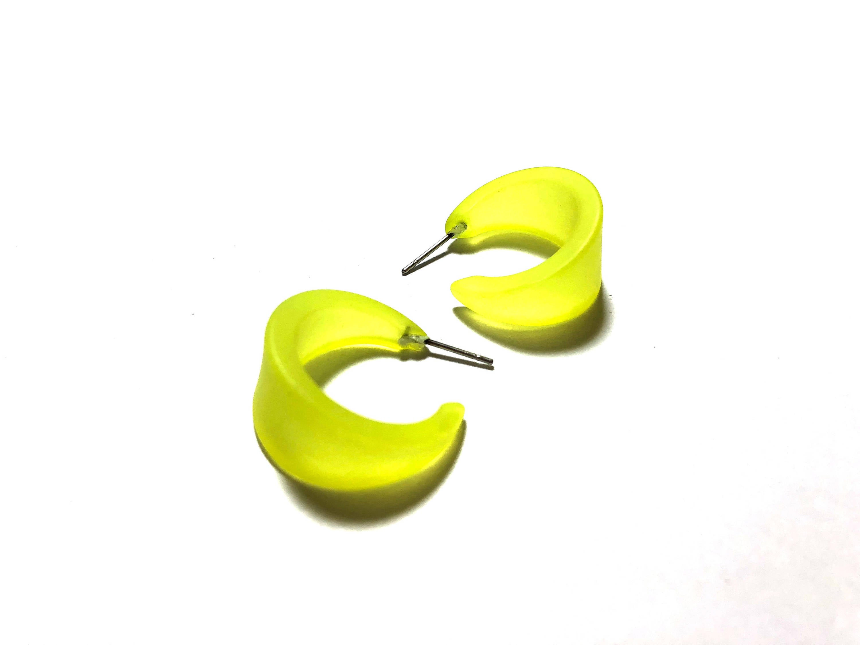 bright yellow tapered hoops