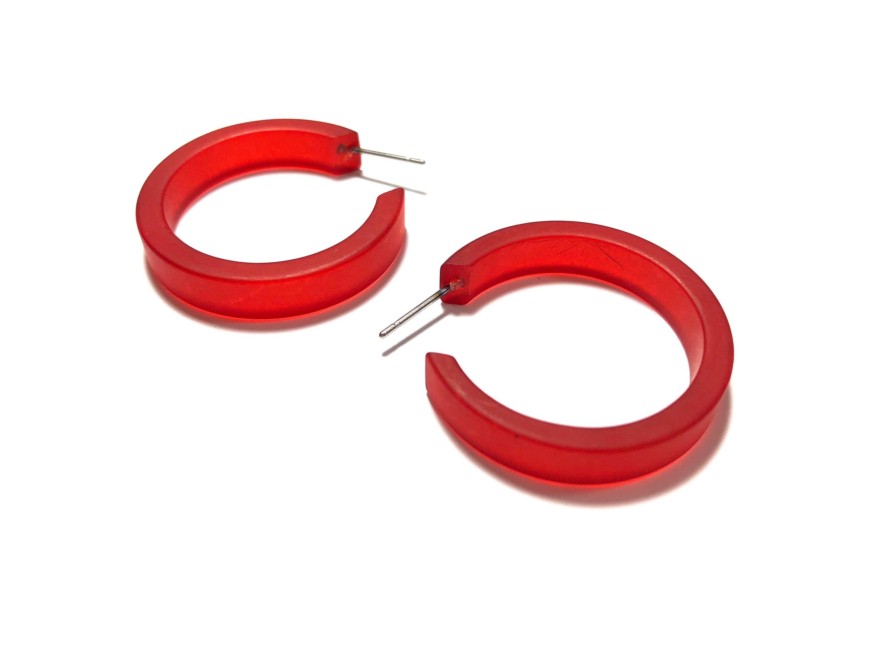 small red classic hoops