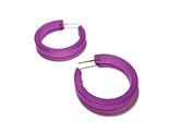 small classic earrings violet