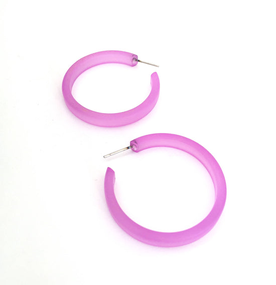 lilac classic hoop earrings