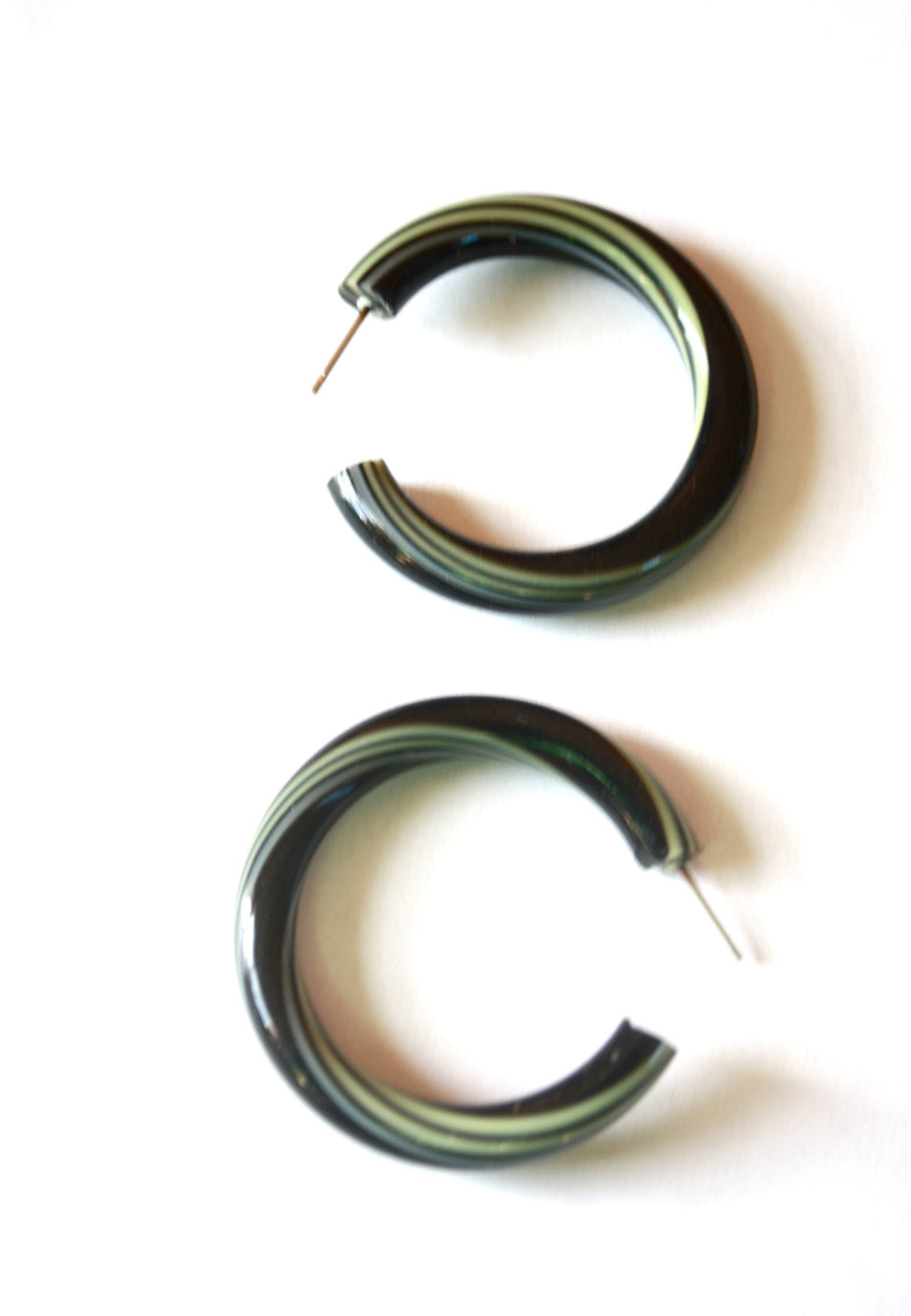 Oxidized Black Fashion Hoops - Wire Hoop Earrings for Her - Nadin Art  Design - Personalized Jewelry