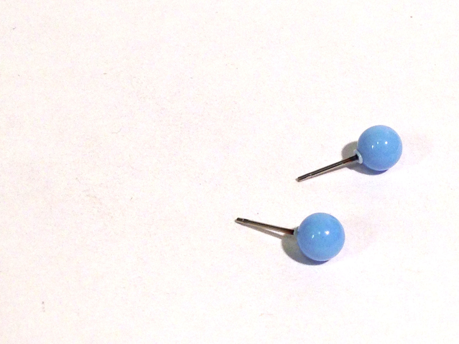 small studs turquoise