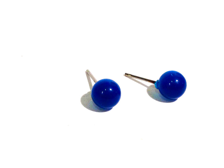 small blue stud earrings