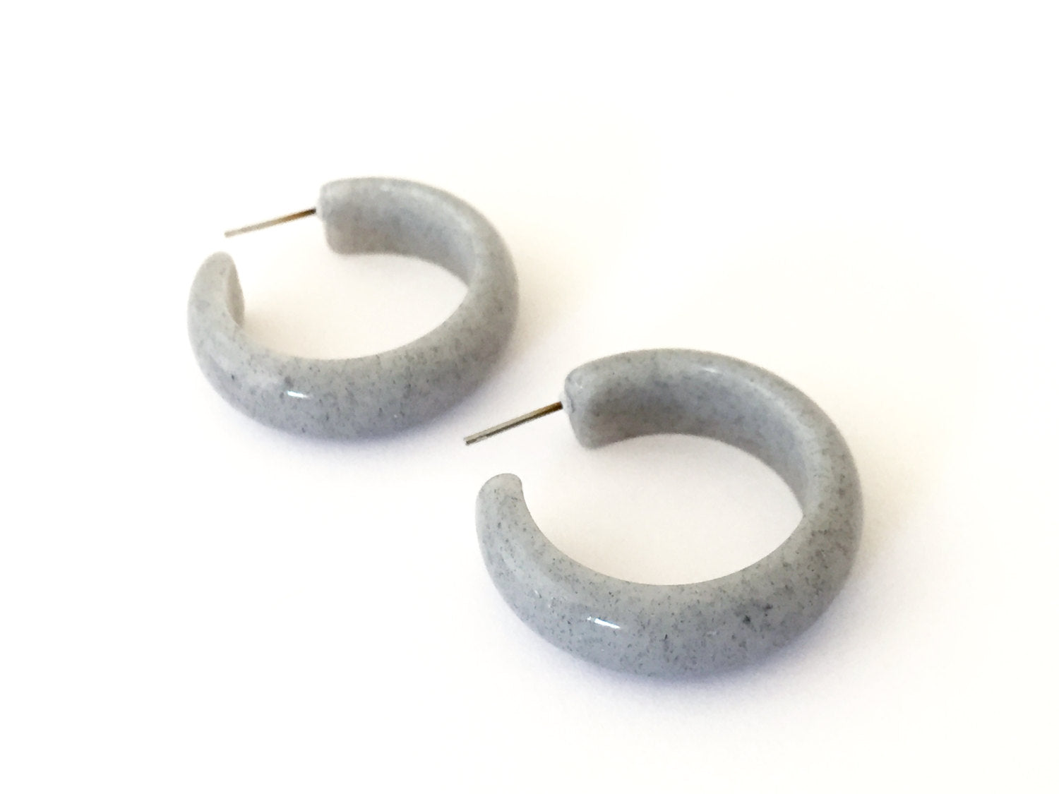 speckled grey hoop earrings