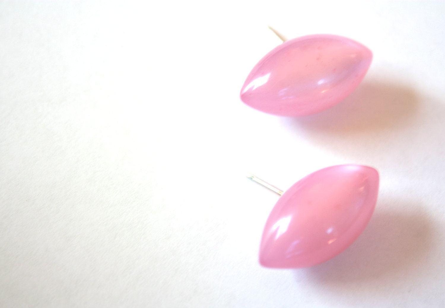 pink moonglow pod earrings