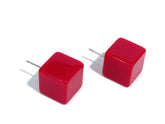 red cube studs