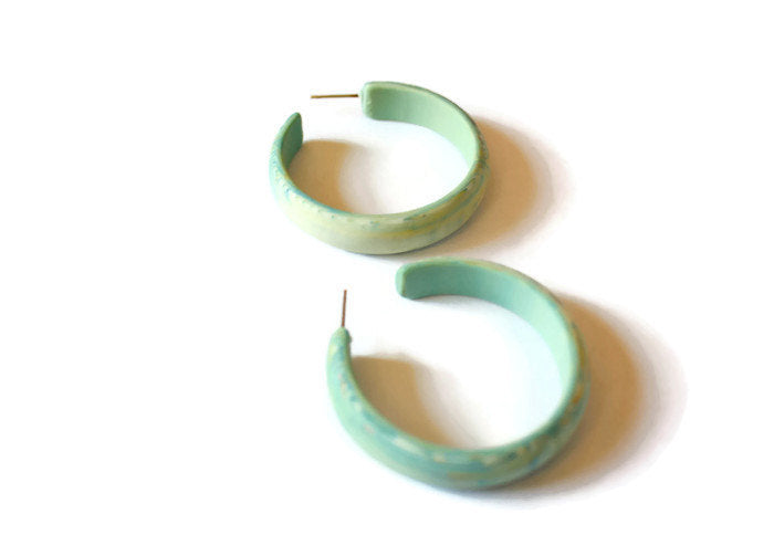 marbled baby blue hoops