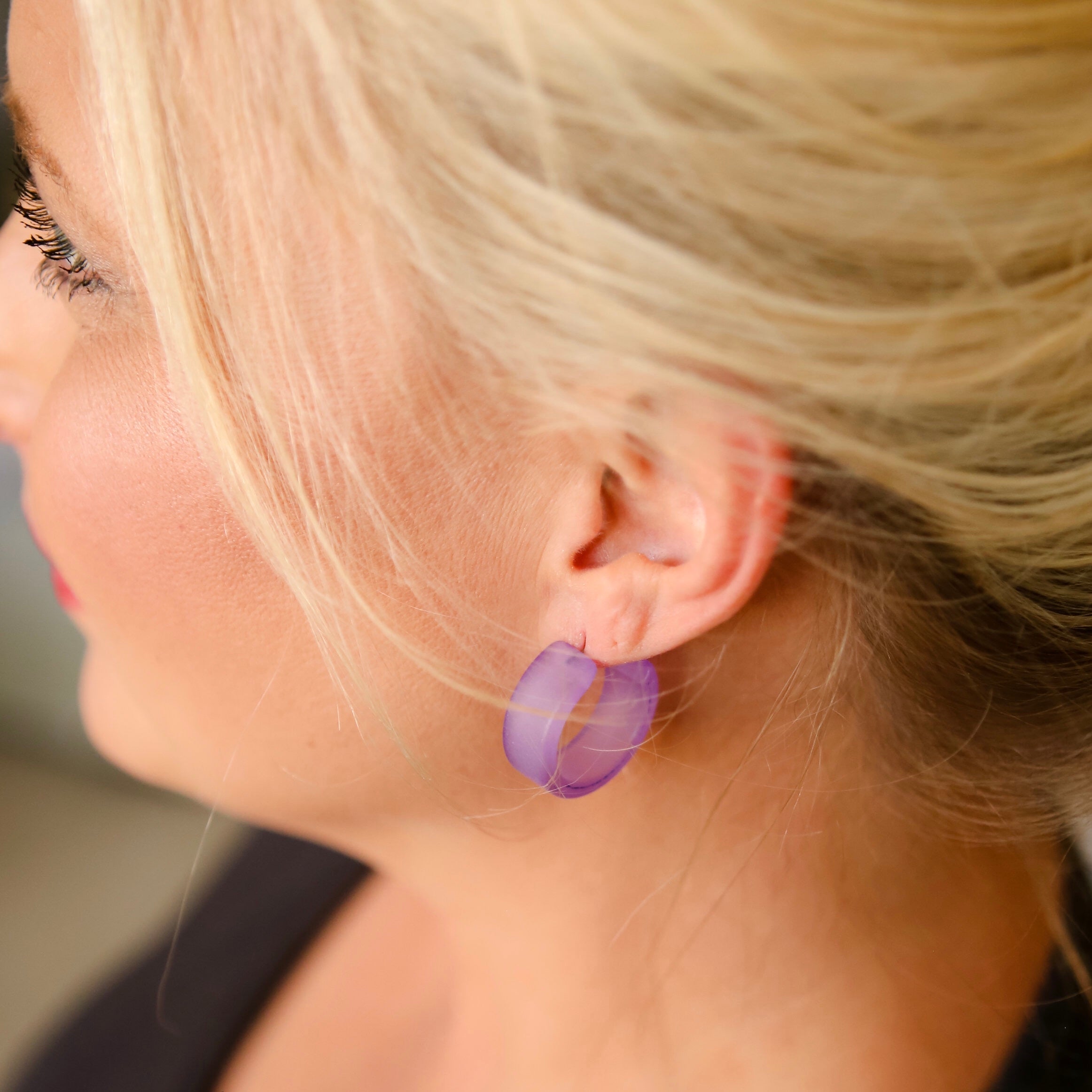 wide classic earrings